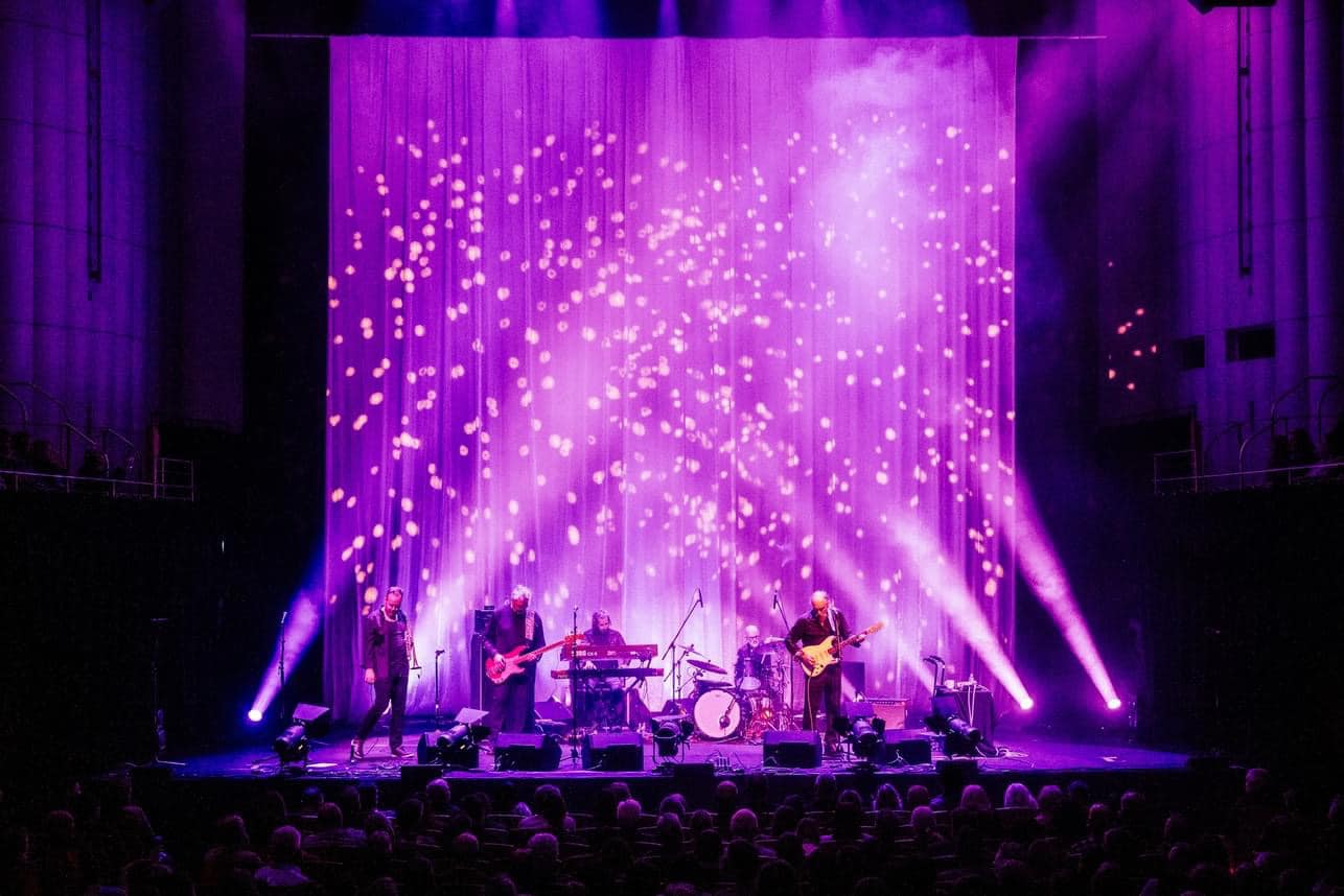 THE EXPLODING UNIVERSE OF ED KUEPPER